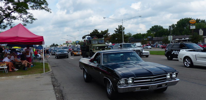 Illustration for article titled The Weirdest And Sexiest Cars That Showed Up To The Woodward Dream Cruise